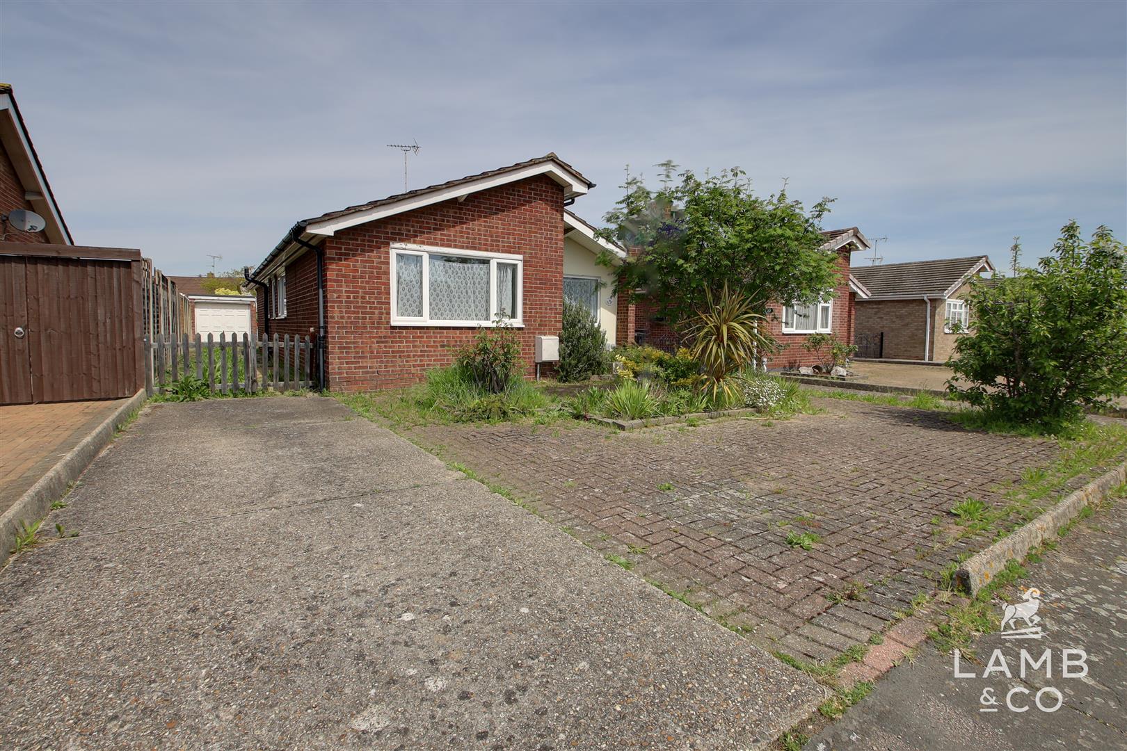 Woodlands Close, ClactonOnSea Lamb & Co Property